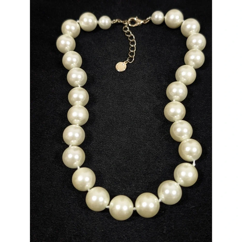 Charter Club‎ Cream Glass Faux Pearl Classic Hollywood Chic Necklace 18